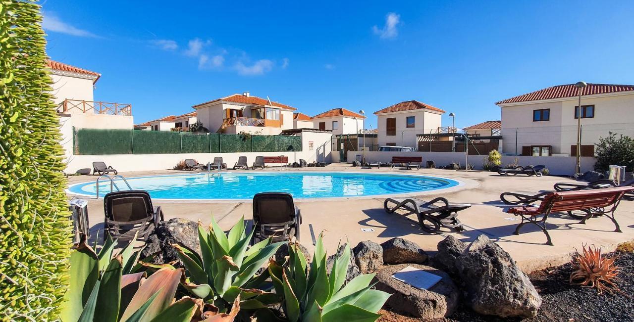 Oasis Desert - Holiday Home With Pool & Garden Near Corralejo And Lajares Екстер'єр фото